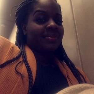 Meet your Posher, Jessica